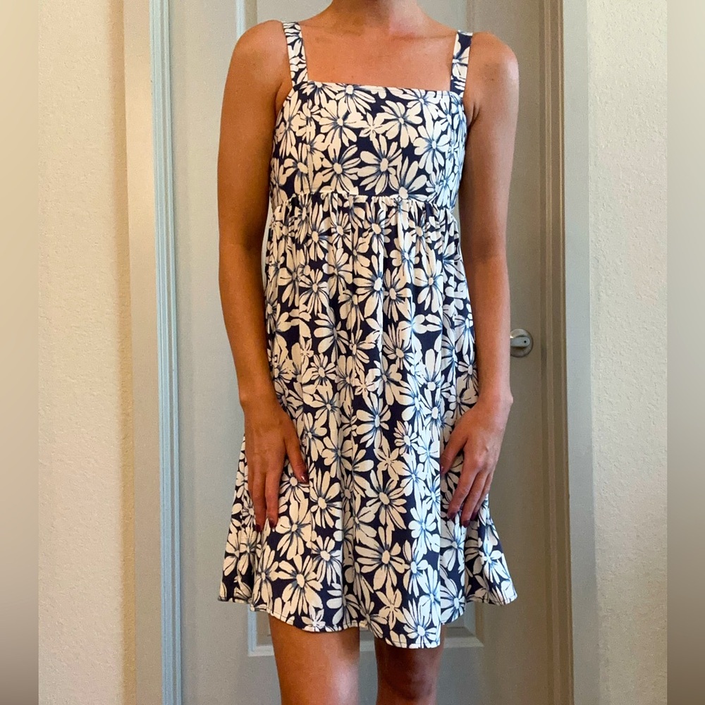 NWT!! Flower Summer Dress